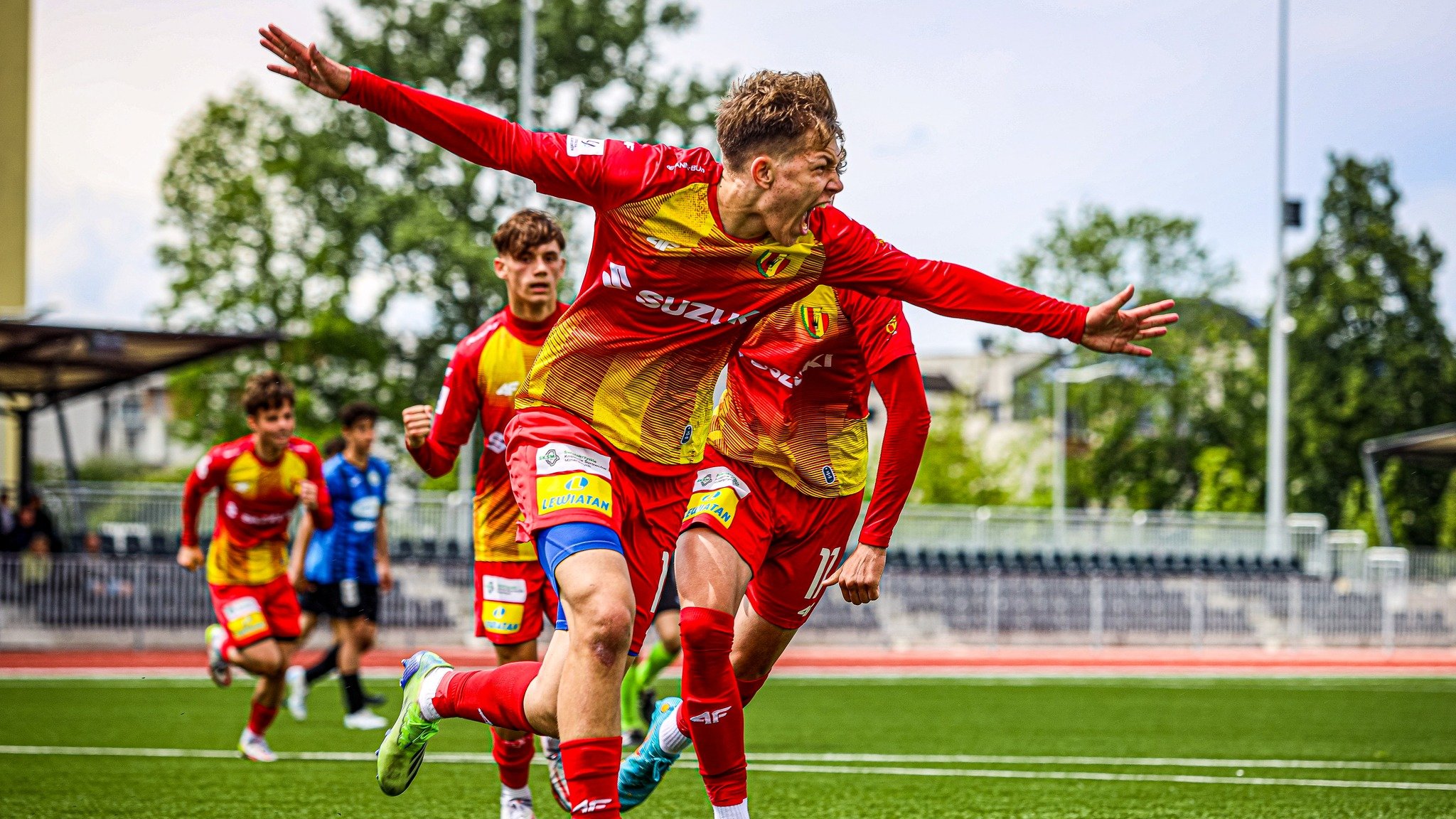 Piłkarze Korony Kielce wygrali ze Śląskiem Wrocław 5:3 w Centralnej Lidze Juniorów do 19 lat. Po czterech kolejkach nadal są niepokonani