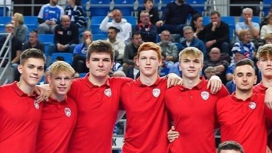 ZPRP 🇵🇱 Polish Handball Fed on Instagram: "🏆 NLO SMS ZPRP Kielce  z trofeum za zwycięstwo w III edycji SMS Cup! 🙌

#handball #handballpoland #handballphoto #handballtime #zprp #handballteam #plock #reczna #pilkareczna #ręczna #piłkaręczna 

Fot. @pressfocus"