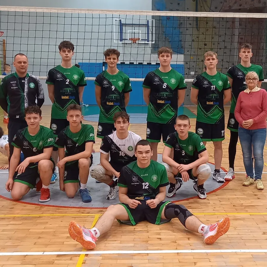 Wygrana u siebie z VC KATOWICE II 3:0