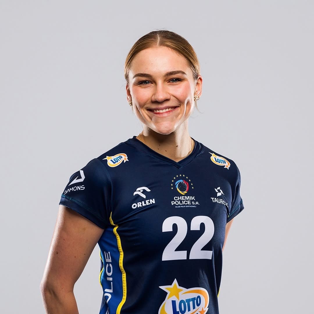 Julia Orzoł - zdjęcie profilowe