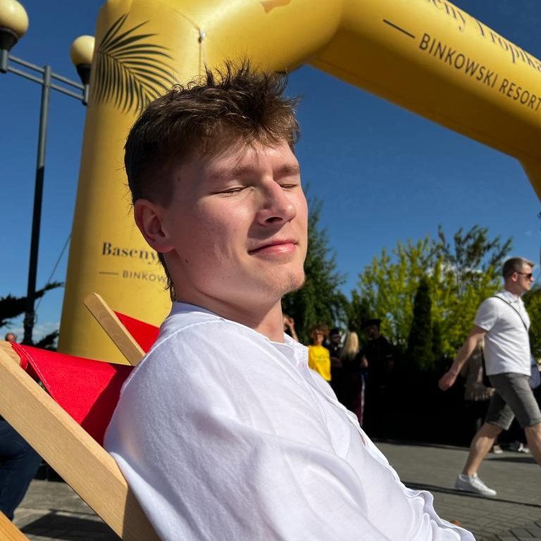 Adrian Cichoń – profile photo